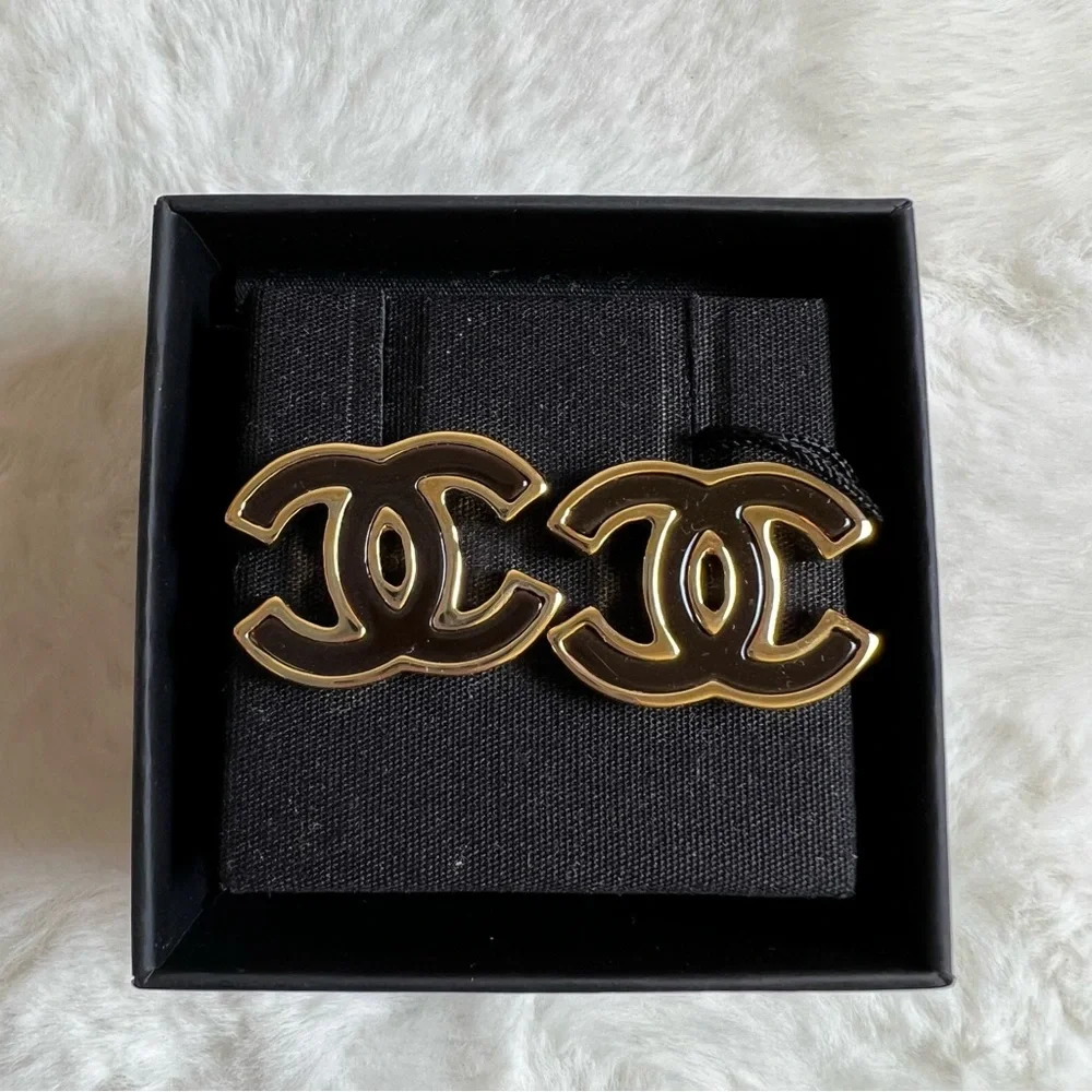 Chanel earrings - Picture 1 of 5
